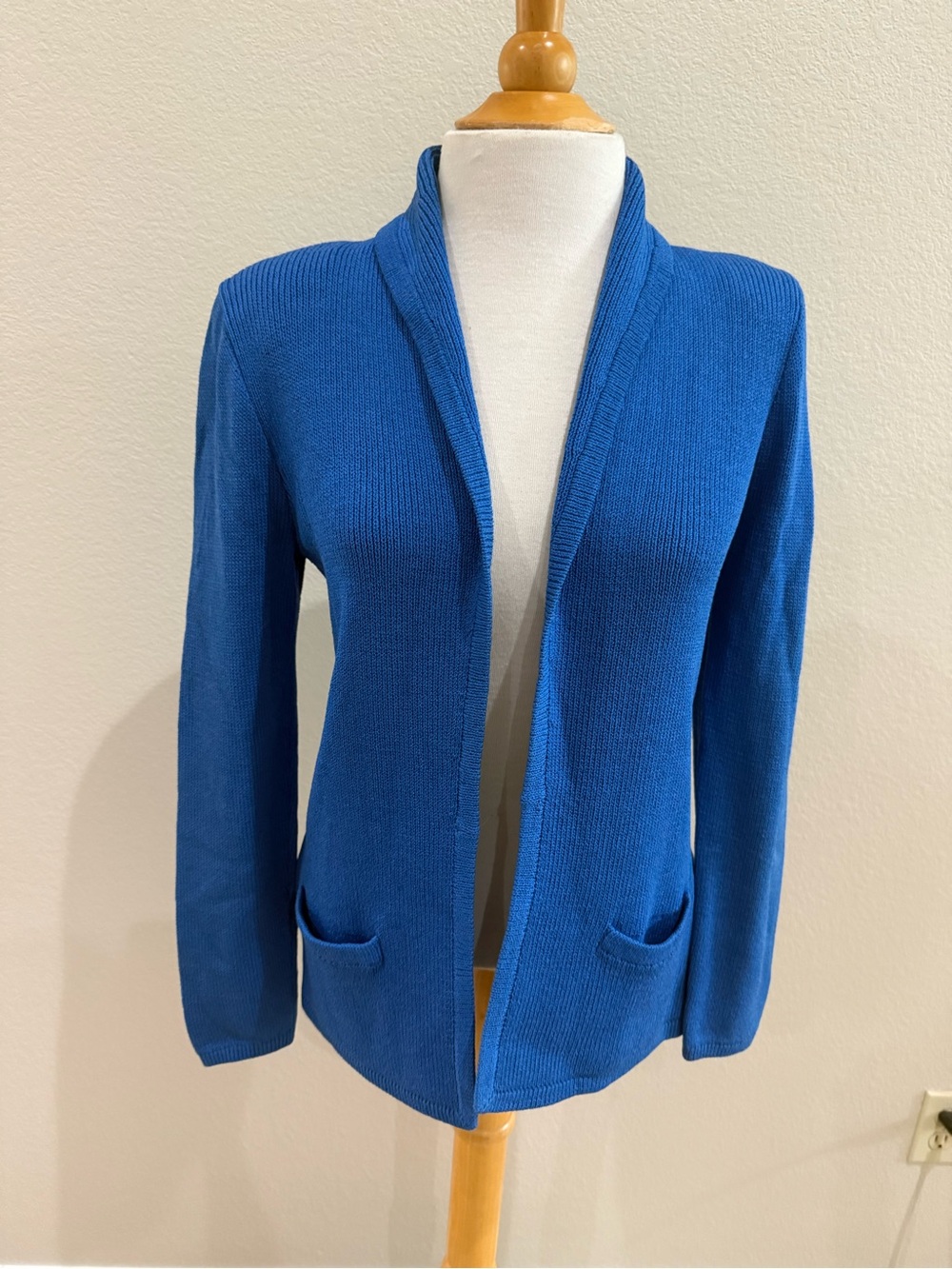 St John Collection Marie Gray Knit Cardigan Women’s SZ 4 Blue Sweater Jacket